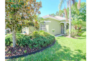 3045 BANYAN HILL LANE, LAND O LAKES, FL 34639 Sold 10/02/24