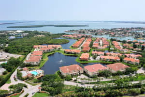 4 ACADEMY WAY, ST PETERSBURG, FL 33711 Sold 02/27/25