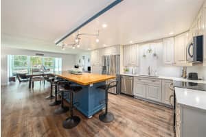 855 BAYWAY BOULEVARD, CLEARWATER, FL 33767 Sold 07/25/24