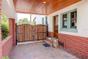 3713 CLEVELAND STREET, TAMPA, FL 33609 Sold 09/11/24