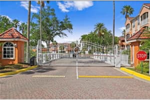 5000 CULBREATH KEY WAY, TAMPA, FL 33611 - MLS#MFRT3528565