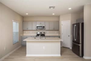 2295 CANYON OAK DRIVE, DAVENPORT, FL 33837 Sold 11/07/24