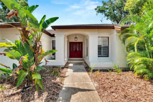 2806 WEDGEWOOD DR, PLANT CITY, FL 33566 Sold 10/31/24