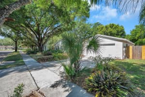 3725 THORNWOOD DRIVE, TAMPA, FL 33618 Sold 11/25/24