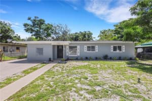 1108 30TH STREET, WINTER HAVEN, FL 33881 Sold 10/21/24