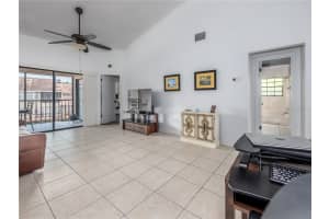 10415 SAINT TROPEZ PLACE, TAMPA, FL 33615 Sold 08/05/24