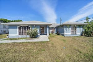 1611 3RD AVENUE, PALMETTO, FL 34221 Sold 09/25/24