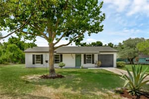 800 MANSFIELD ROAD, TAVARES, FL 32778 Sold 09/27/24