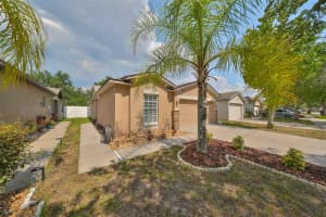 7708 CARRIAGE POINTE DRIVE, GIBSONTON, FL 33534 Sold 07/15/24