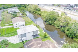 9113 BRUNSWICK LANE, TAMPA, FL 33615 Sold 11/04/24