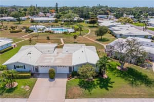 902 VILLAGE GREEN PARKWAY, BRADENTON, FL 34209 Sold 07/26/24