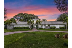 6123 DONEGAL DRIVE, ORLANDO, FL 32819 Sold 08/05/24