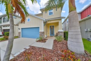 6924 OLD BENTON DRIVE, APOLLO BEACH, FL 33572 Sold 03/14/25