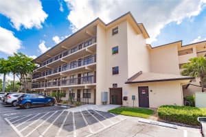 435 30TH AVENUE, BRADENTON, FL 34205 Sold 10/17/24