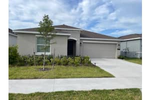 6945 Church Lake St, GROVELAND