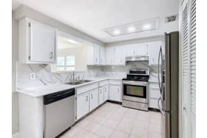 2355 PINE TREE TERRACE, KISSIMMEE, FL 34744 Sold 09/12/24