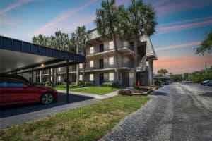 8693 Bardmoor Blvd #308b, SEMINOLE