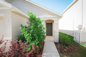 1038 7TH AVENUE, RUSKIN, FL 33570 Sold 11/25/24