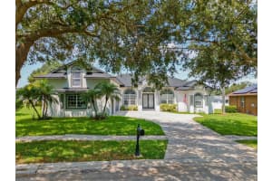 612 CITRUS WOOD LANE, VALRICO, FL 33594 Sold 11/12/24