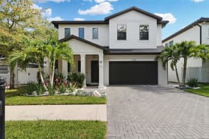 3125 OAKELLAR AVENUE, TAMPA, FL 33611 Sold 09/09/24