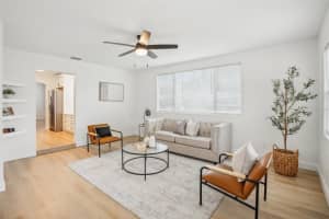 430 ROTARY PLACE, SAINT PETERSBURG, FL 33703 Sold 11/08/24