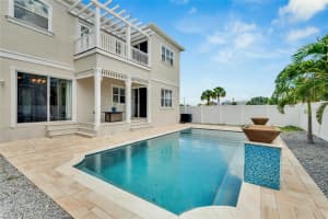 6575 SIMONE SHORES CIRCLE, APOLLO BEACH, FL 33572 Sold 02/21/25
