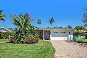 518 74TH STREET, HOLMES BEACH, FL 34217 Sold 09/20/24