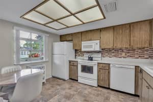 1023 DUNROBIN DRIVE, PALM HARBOR, FL 34684 Sold 01/30/25