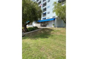 2780 RIVERSIDE DRIVE, TAMPA, FL 33602 Sold 11/01/24