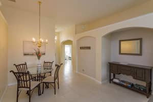 8121 SUN PALM DR, KISSIMMEE, FL 34747 Sold 01/29/25
