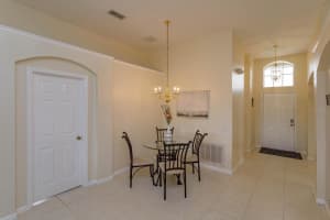 8121 SUN PALM DR, KISSIMMEE, FL 34747 Sold 01/29/25