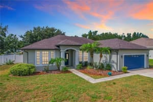2819 DUNHILL CIRCLE, LAKELAND, FL 33810 Sold 09/19/24