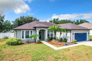 2819 DUNHILL CIRCLE, LAKELAND, FL 33810 Sold 09/19/24