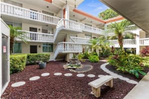 1001 PEARCE DRIVE, CLEARWATER, FL 33764 Sold 12/27/24