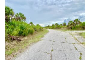 KIMBERLY DR, NORTH PORT, FL 34288 - MLS#MFRT3534480