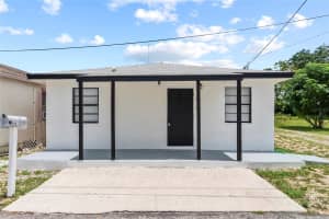 419 8TH STREET, HAINES CITY, FL 33844 Sold 10/31/24