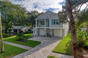 142 CITRUS AVENUE, DUNEDIN, FL 34698 Sold 10/16/24