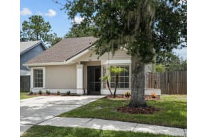8611 COTTONWAY LANE, TAMPA, FL 33635 Sold 08/21/24