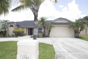 1922 HORSESHOE DRIVE, PLANT CITY, FL 33566 Sold 08/26/24