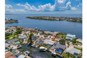 6359 COCOA LANE, APOLLO BEACH, FL 33572 Sold 01/30/25