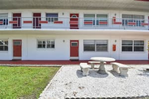1950 58TH AVENUE, SAINT PETERSBURG, FL 33714 Sold 12/02/24