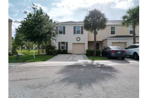 9851 HOUND CHASE DRIVE, GIBSONTON, FL 33534 Sold 08/28/24