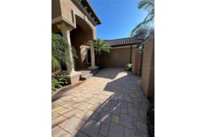 16405 DUNLINDALE DRIVE, LITHIA, FL 33547 Sold 11/21/24