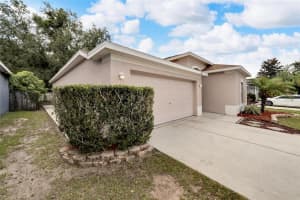 803 PARSONS POINTE STREET, SEFFNER, FL 33584 Sold 06/16/25
