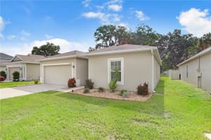 10422 CANDLEBERRY WOODS LANE, GIBSONTON, FL 33534 Sold 11/22/24