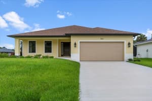 9187 Prospect Ave, ENGLEWOOD