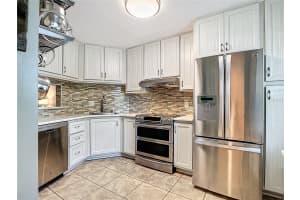202 CORDOVA GREEN, SEMINOLE, FL 33777 Sold 09/11/24