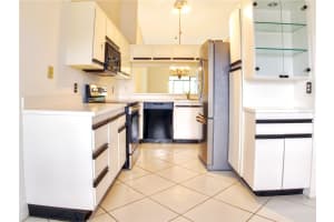 12293 COUNTRY GREENS BOULEVARD, BOYNTON BEACH, FL 33437 Sold 11/26/24