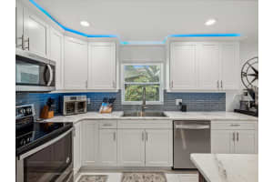 10317 RAVINES DRIVE, NEW PORT RICHEY, FL 34654 Sold 10/15/24