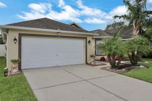 7131 CEDARCREST BOULEVARD, LAKELAND, FL 33810 Sold 10/25/24